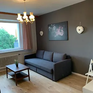 Lebt-wohnung Für Bis Zu 12 Personen , Berlin Deutschland